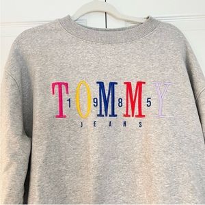 Tommy Hilfiger sweater